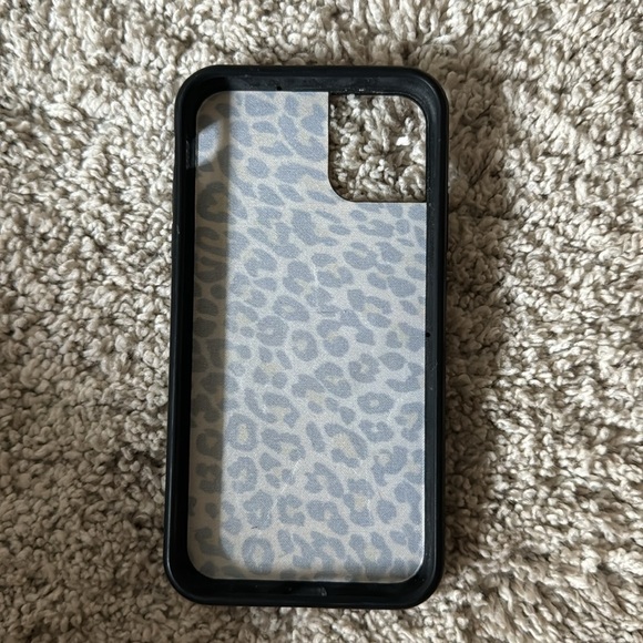 cheeta print wildflower iphone 11 case - Picture 2 of 2
